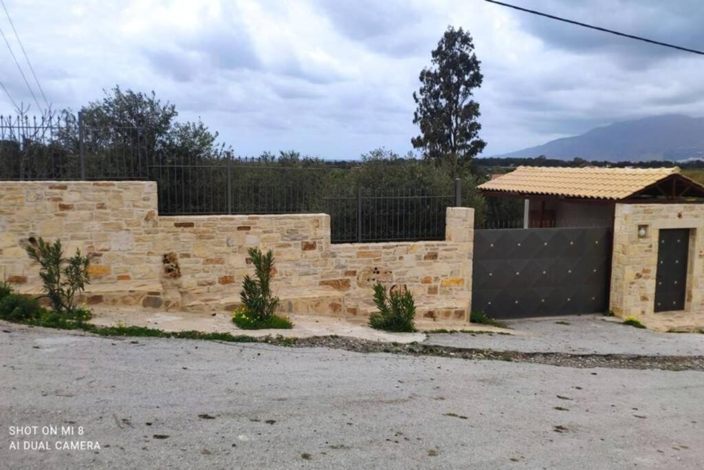 Stonehouse Olivelia - Afrathias Beach Tympáki Екстериор снимка