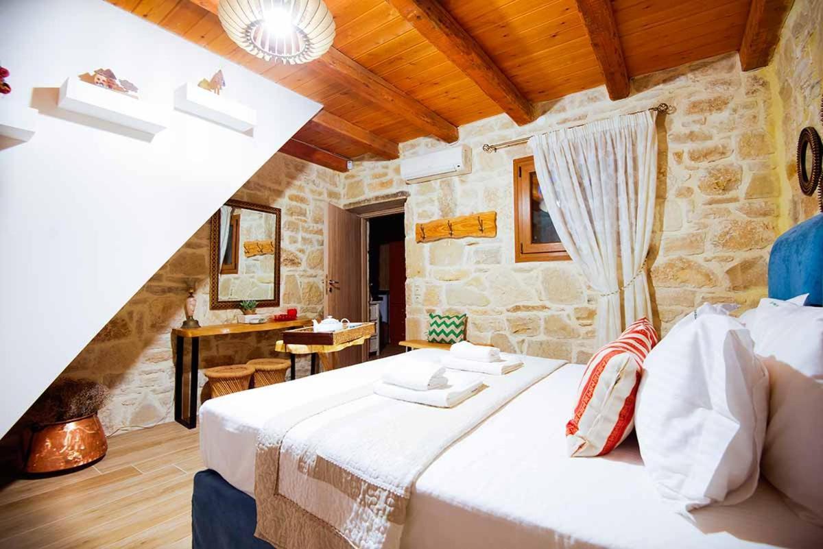 Stonehouse Olivelia - Afrathias Beach Tympáki Екстериор снимка